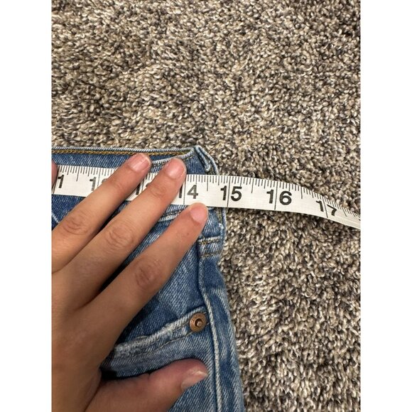 Levis Women’s Wedgie Straight Distressed Jeans 28x27 EUC - Picture 6 of 7